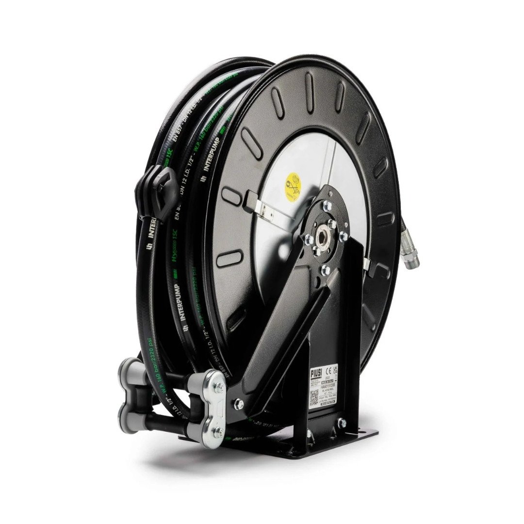 Oil reel for garage workshop PIUSI retractable hose