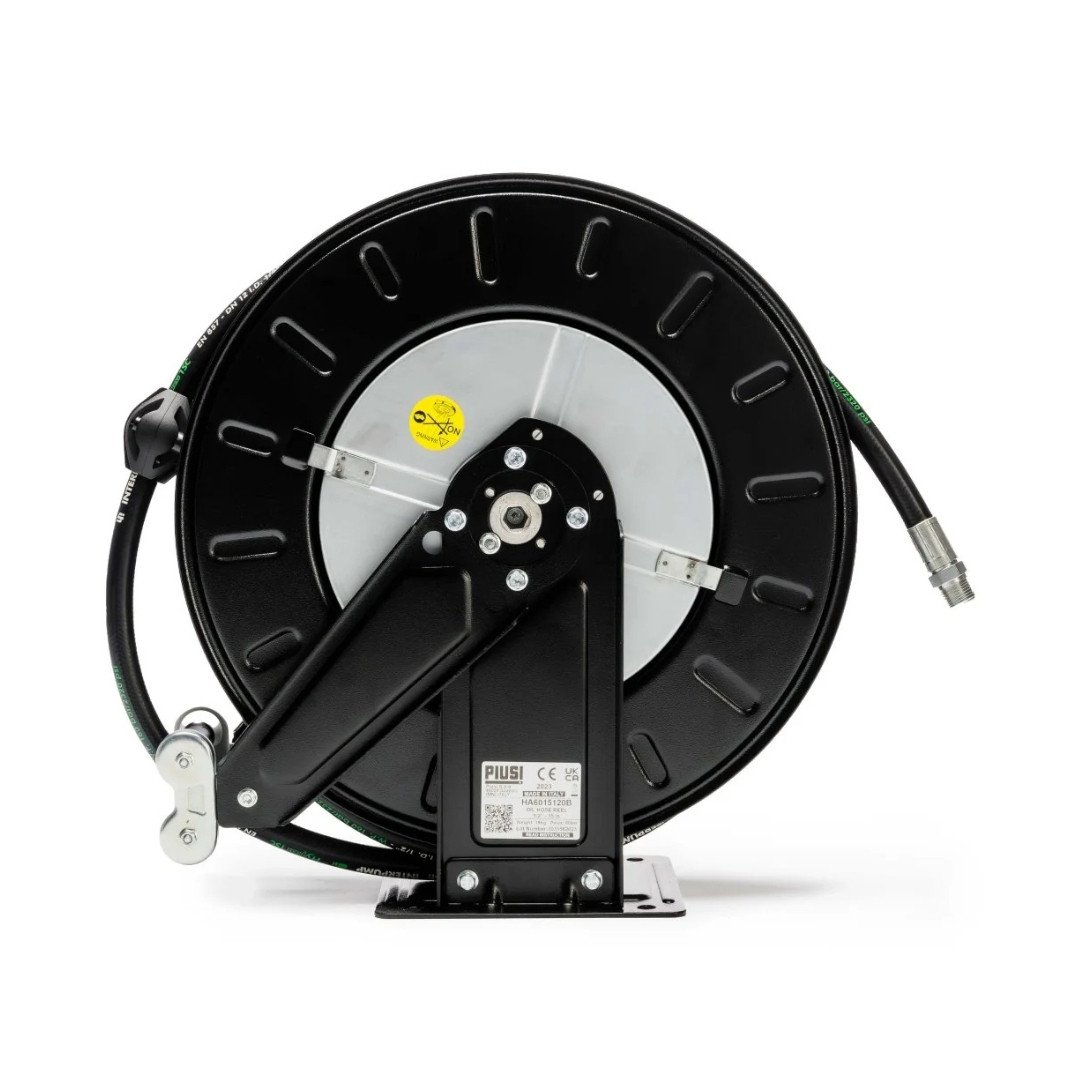 Oil reel for garage workshop PIUSI retractable hose